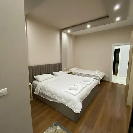 فندق Hotel Holiday