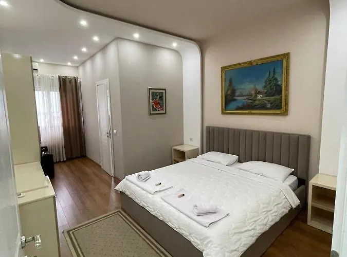 Hotel Holiday Отель Koplik
