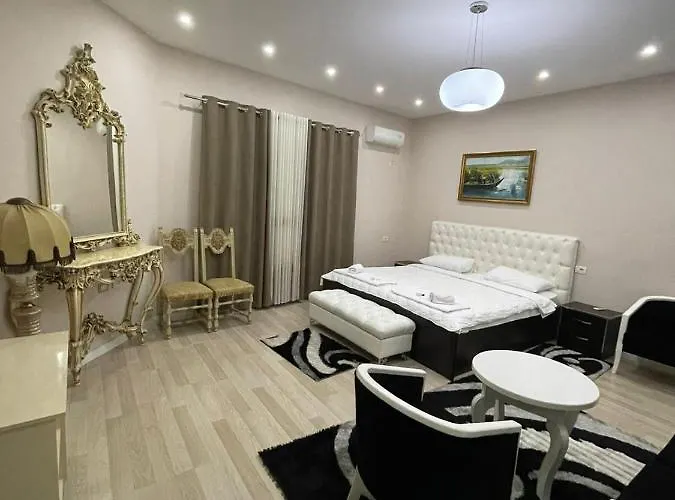 Отель Hotel Holiday Koplik