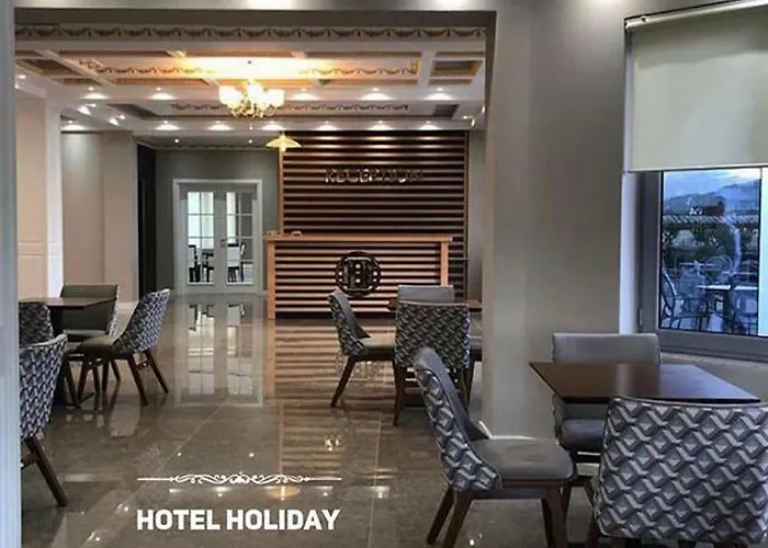 Hotel Holiday 4*
